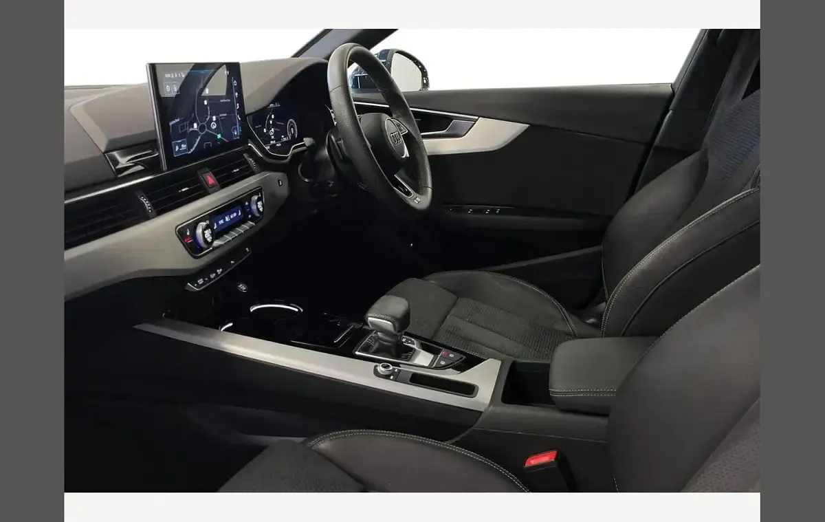 Used Audi A4 S-Line 150 HP (110 kW) 2023 Blue Sedan