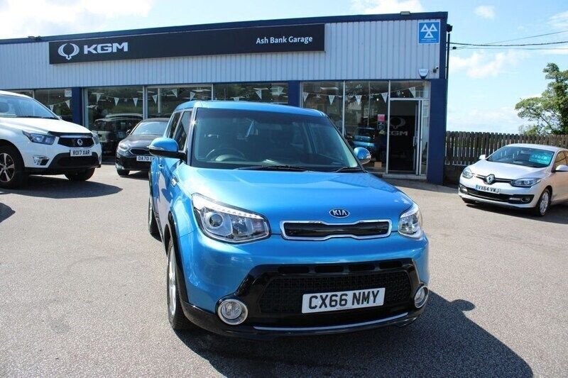 Blue Used 2016 Kia Soul 2 SUV | £6,095 (Good price) - Image 1/4