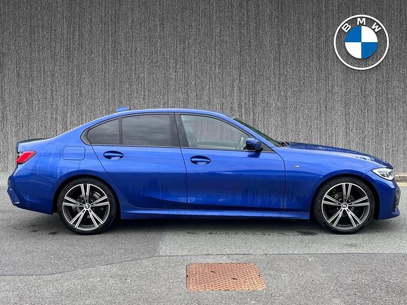 Used BMW 318 M Sport 154 HP (113 kW) 2021 Blue Sedan