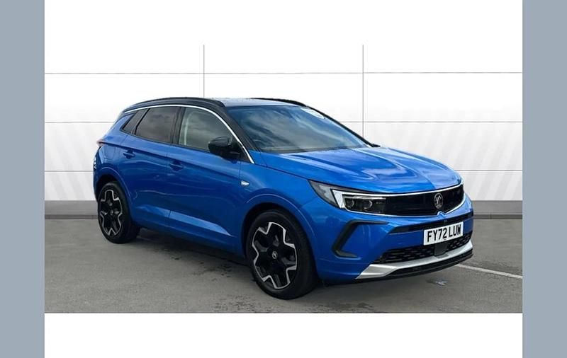 Blue Used 2022 Vauxhall Grandland X Elite SUV | £16,329 (Fair price) - Image 1/4