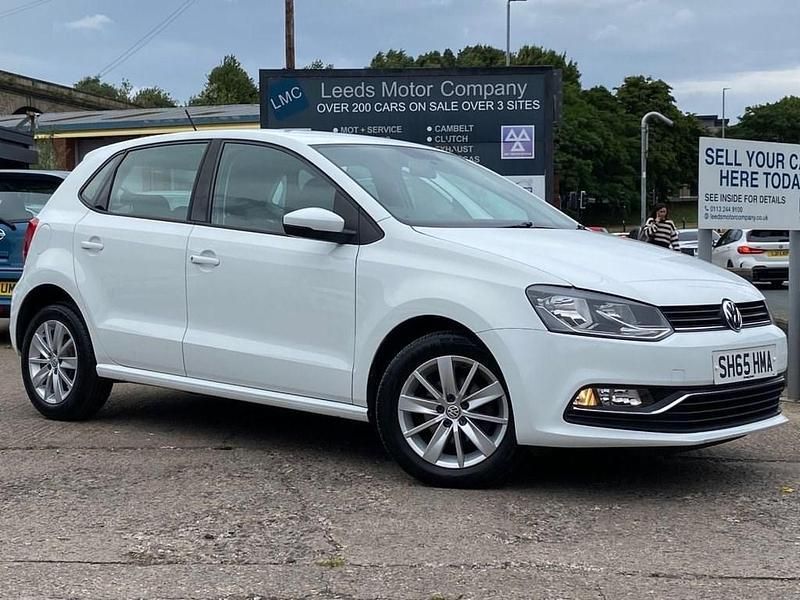 White Used 2015 VW Polo SE Hatchback | £9,495 (Fair price) - Image 1/4