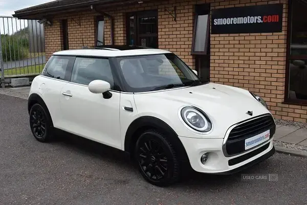 Used Mini ONE Classic 2019 White Hatchback