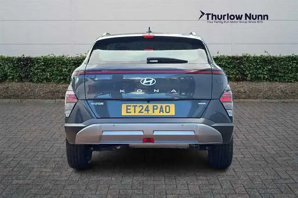 Used Hyundai Kona Advanced 141 HP (103 kW) 2024 Grey SUV