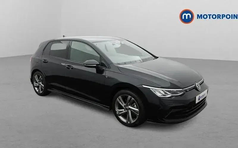 Used VW Golf VIII R-line 131 HP (96 kW) 2023 Hatchback
