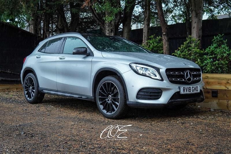 Silver Used 2018 Mercedes GLA250 AMG Line Premium Plus SUV | £18,995 (Fair price) - Image 1/4