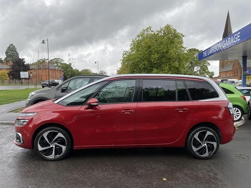 Used Citroën Grand C4 Picasso Flair 160 HP (117 kW) 2019 Red MPV
