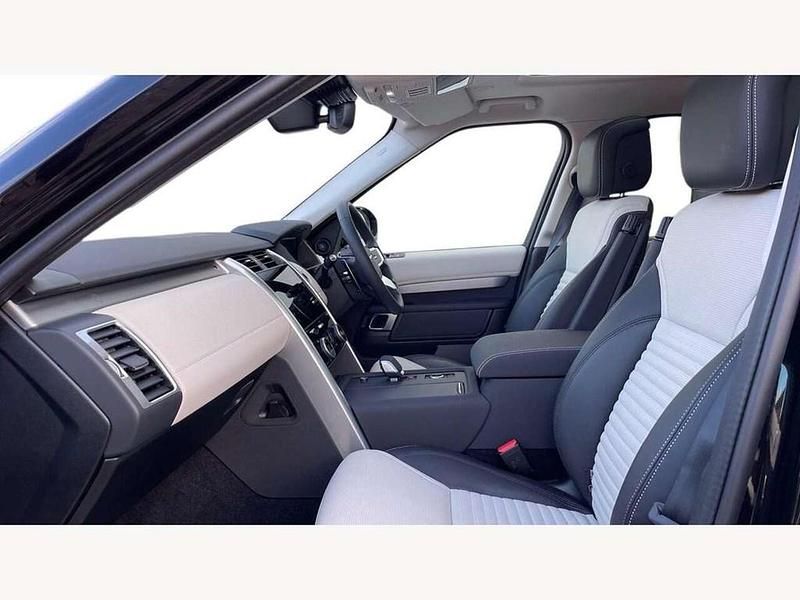 Used Land Rover Discovery 5 350 HP (257 kW) 2025 Black SUV