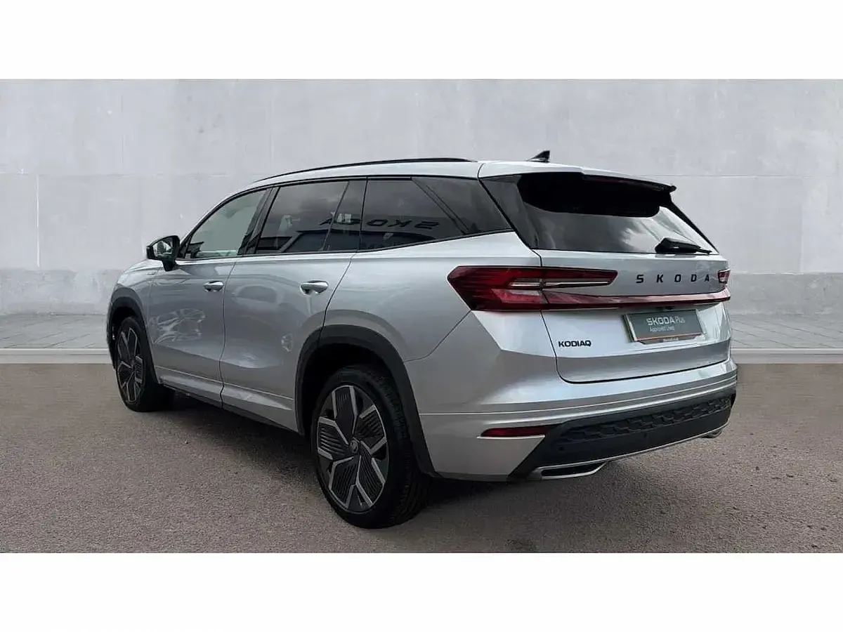 Used Skoda Kodiaq SportLine 150 HP (110 kW) 2025 Brilliant silver SUV