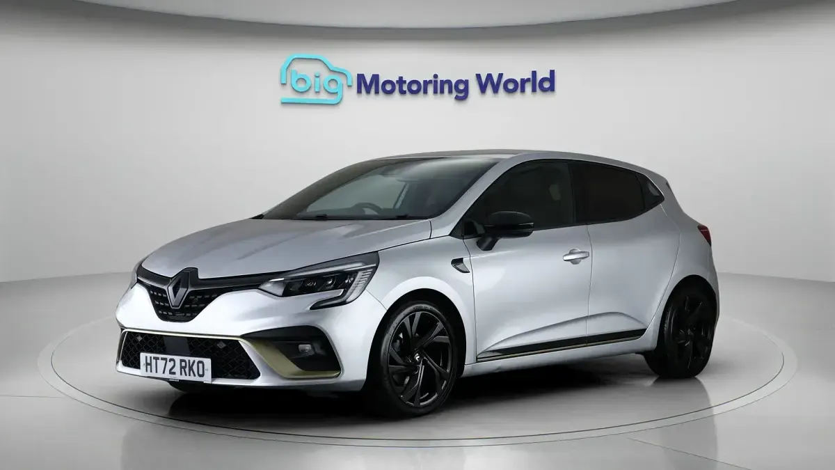 Used Renault Captur Engineered 141 HP (103 kW) 2023 SUV