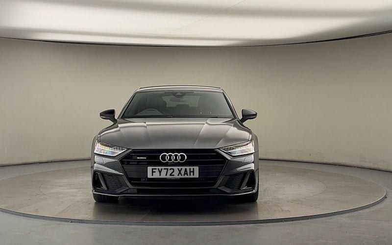 Used Audi A7 Sportback Black Edition 204 HP (150 kW) 2022 Daytona gray pearl effect/daytona gray pearl effec Hatchback