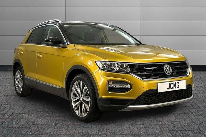 Yellow Used 2019 VW T-Roc Design SUV | £12,900 (Good price) - Image 1/4