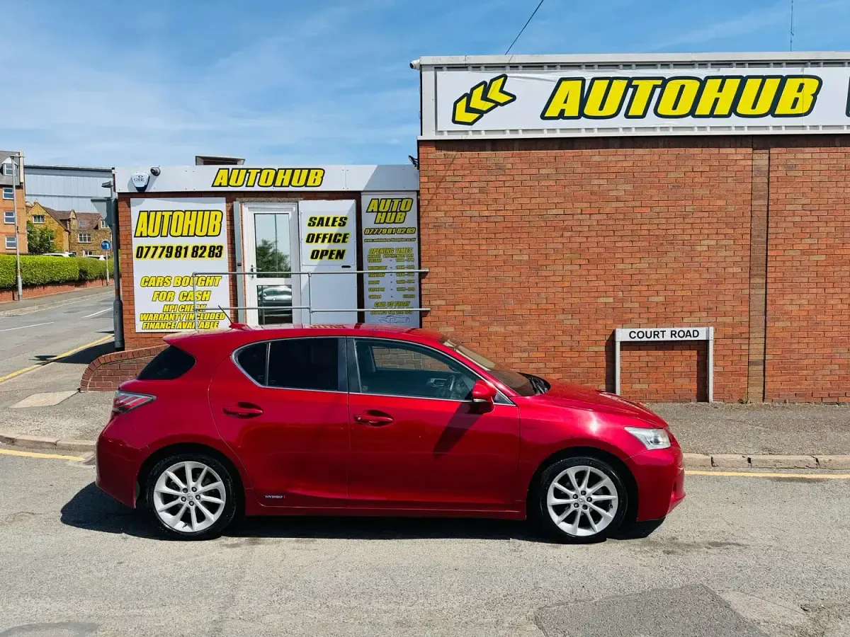 Used Lexus CT200h 2012 Red Hatchback