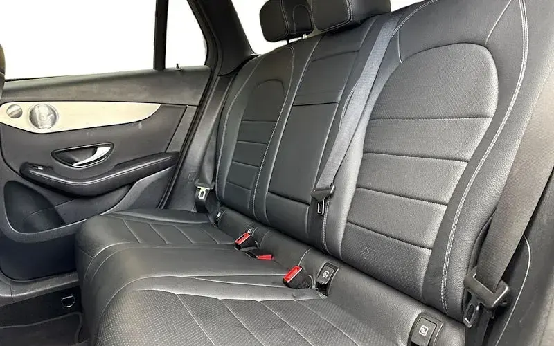 Used Mercedes GLC220 Premium Plus 170 HP (125 kW) 2019 SUV