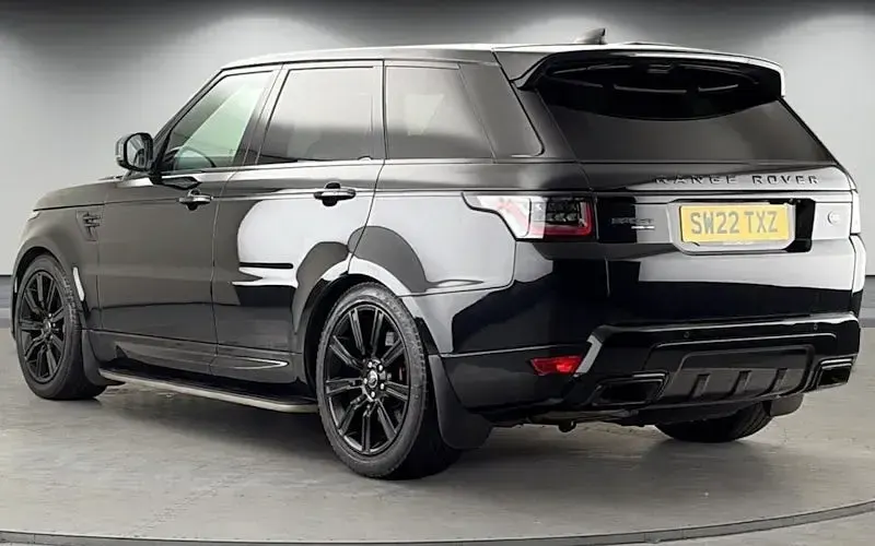 Used Land Rover Range Rover Sport HSE Dynamic 404 HP (297 kW) 2021 Santorini black SUV