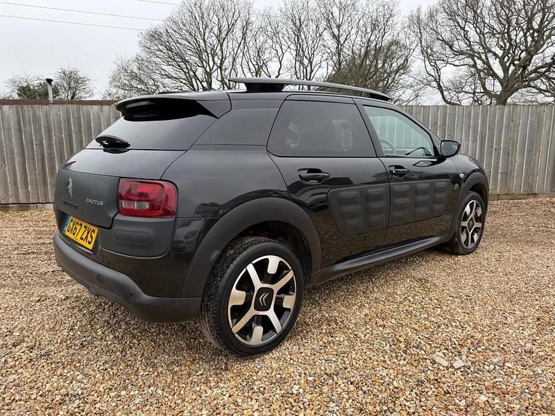 Used Citroën C4 Cactus Flair 2017 Black Hatchback