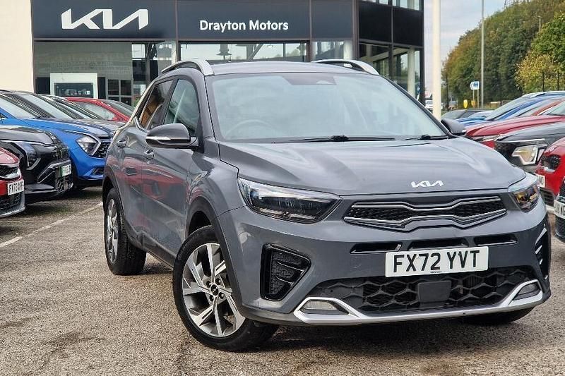 Grey Used 2022 Kia Stonic 4 SUV | £16,900 (Fair price) - Image 1/4