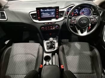 Used Kia XCeed 2020 Brown SUV