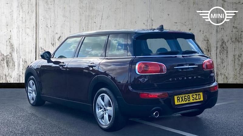 Used Mini Cooper Clubman 136 HP (100 kW) 2019 Red Estate
