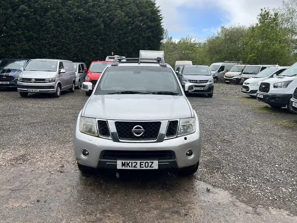 Used Nissan Navara Tekna 2012 Silver Pickup