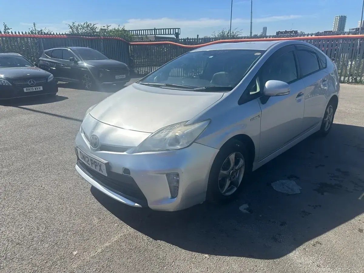 Used Toyota Prius 2012 Silver Hatchback