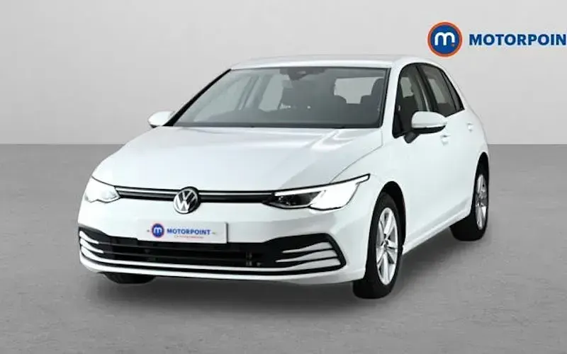 Used VW Golf VIII Life 116 HP (85 kW) 2023 White Hatchback