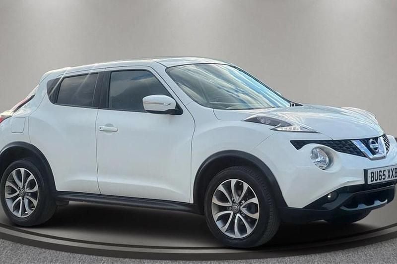 Used Nissan Juke Acenta Premium 2015 White SUV