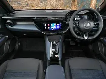 New Alfa Romeo Junior 145 HP (106 kW) 2026 Red SUV