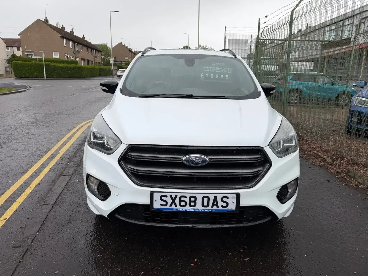 Used Ford Kuga ST-Line 150 HP (110 kW) 2019 White SUV