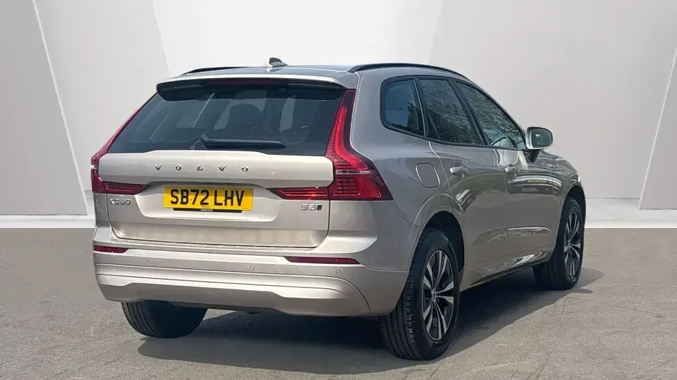Used Volvo XC60 Core 250 HP (183 kW) 2023 Bright dusk SUV