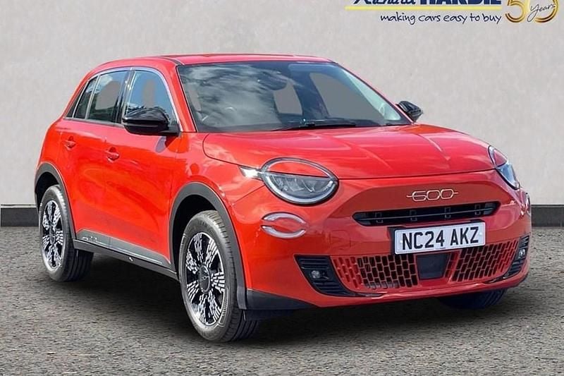 Orange Used 2024 Fiat 600 S SUV | £19,199 (Fair price) - Image 1/1