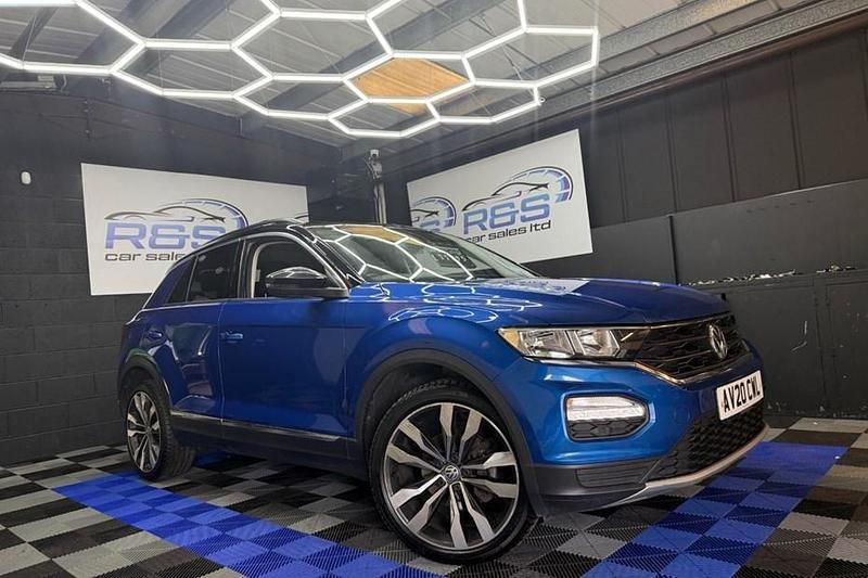 Blue Used 2020 VW T-Roc Design SUV | £11,450 (A bit pricey) - Image 1/1