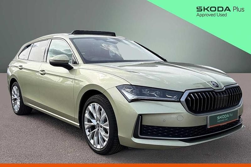 Used Skoda Superb SE L 150 HP (110 kW) 2025 Ice tea yellow Estate