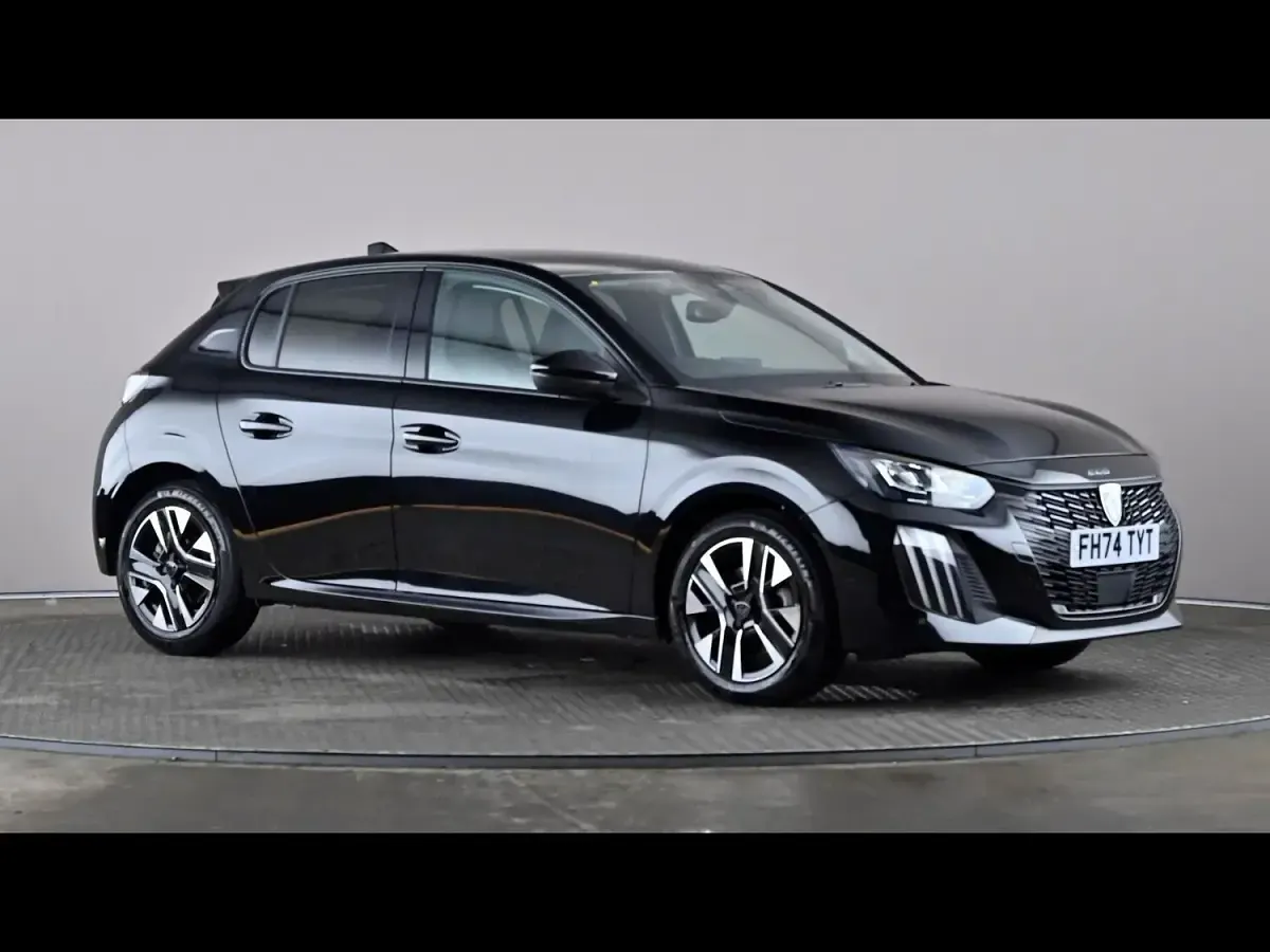 Used Peugeot 208 Allure 101 HP (74 kW) 2025 Hatchback