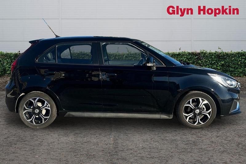 Used MG MG3 Exclusive 106 HP (77 kW) 2023 Black Hatchback