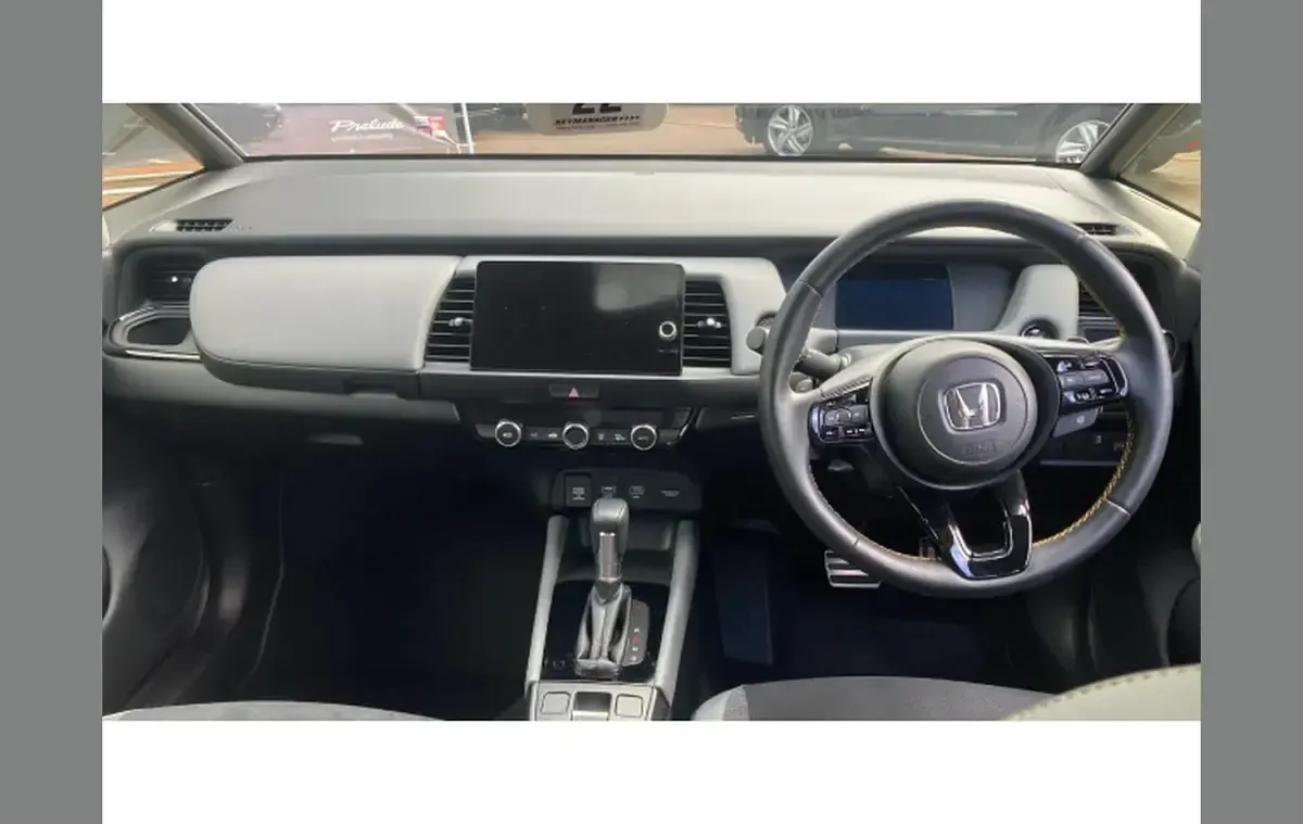 Used Honda Jazz Advance 122 HP (89 kW) 2023 White Hatchback