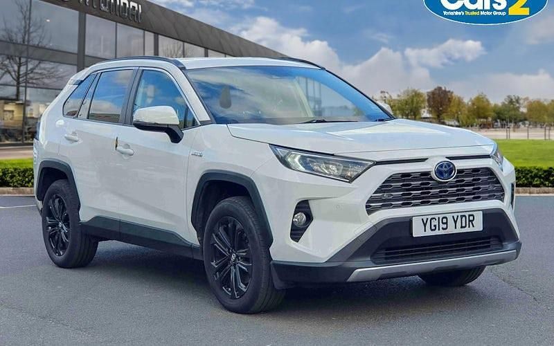 Used 2024 Toyota RAV4 Hybrid Design SUV | £19,250 - Image 1/4