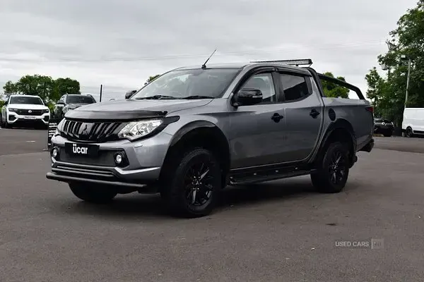 Used Mitsubishi L200 181 HP (133 kW) 2019 Grey Pickup
