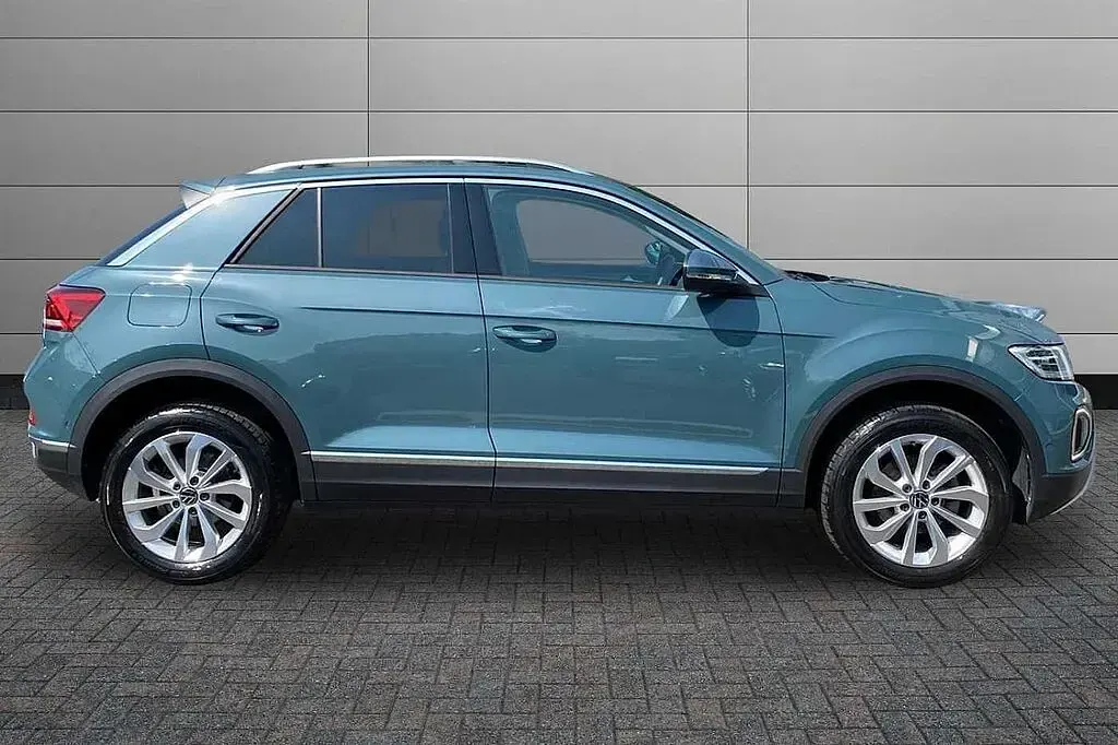 Used VW T-Roc 150 HP (110 kW) 2025 SUV