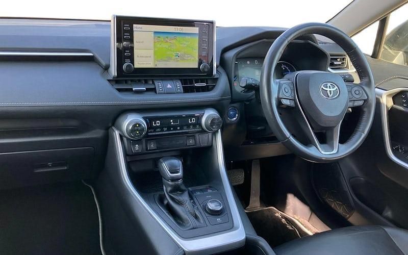 Used Toyota RAV4 222 HP (163 kW) 2025 SUV