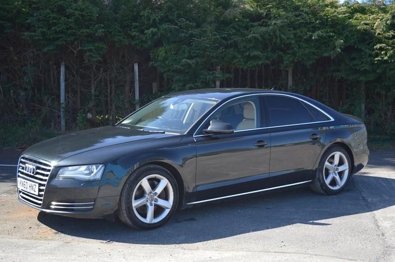 Usado Audi A8 Advanced 2010 Preto Sedan