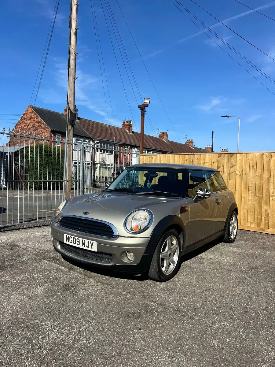 Used Mini ONE Hatch 2009 Silver Hatchback