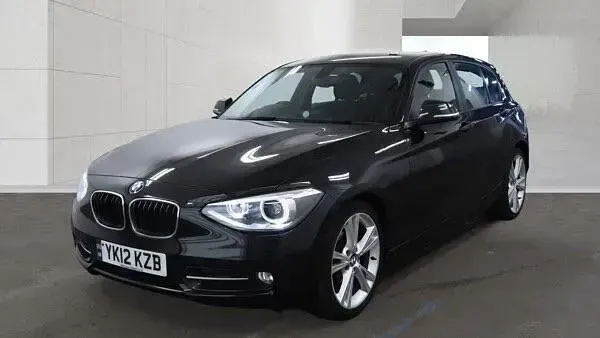 Used BMW 118 Sport Line 2012 Black Hatchback