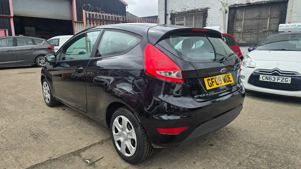 Used Ford Fiesta Style 94 HP (69 kW) 2009 Black Hatchback
