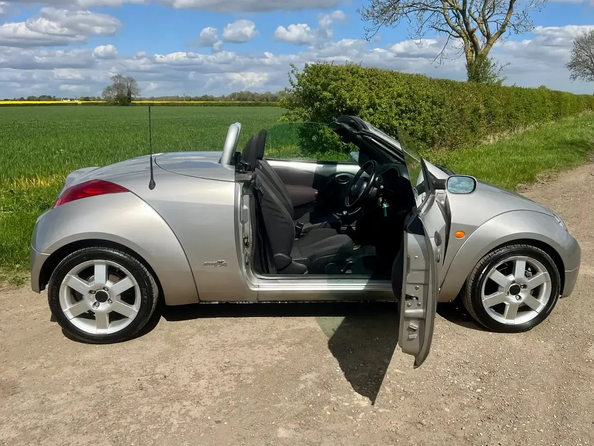Begagnad Ford StreetKa 95 HK (69 kW) 2005 Silver Cab