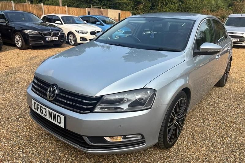 Silver Used 2014 VW Passat Executive Sedan | £4,995 (Good price) - Image 1/1