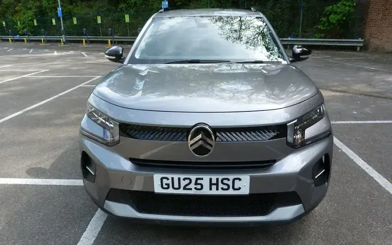Used Citroën C3 101 HP (74 kW) 2025 Hatchback