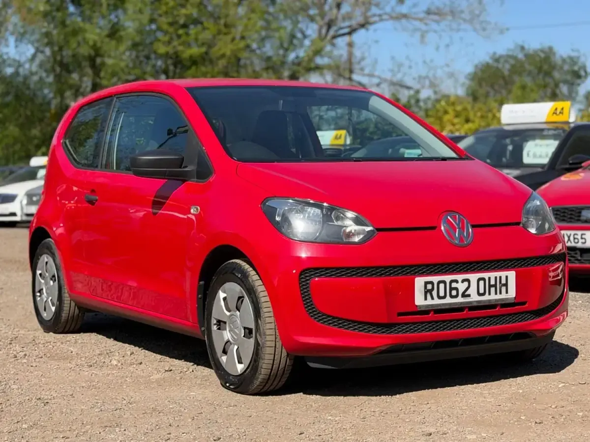 Usado VW up! take up! 60 HP (44 kW) 2012 Vermelho Citadino