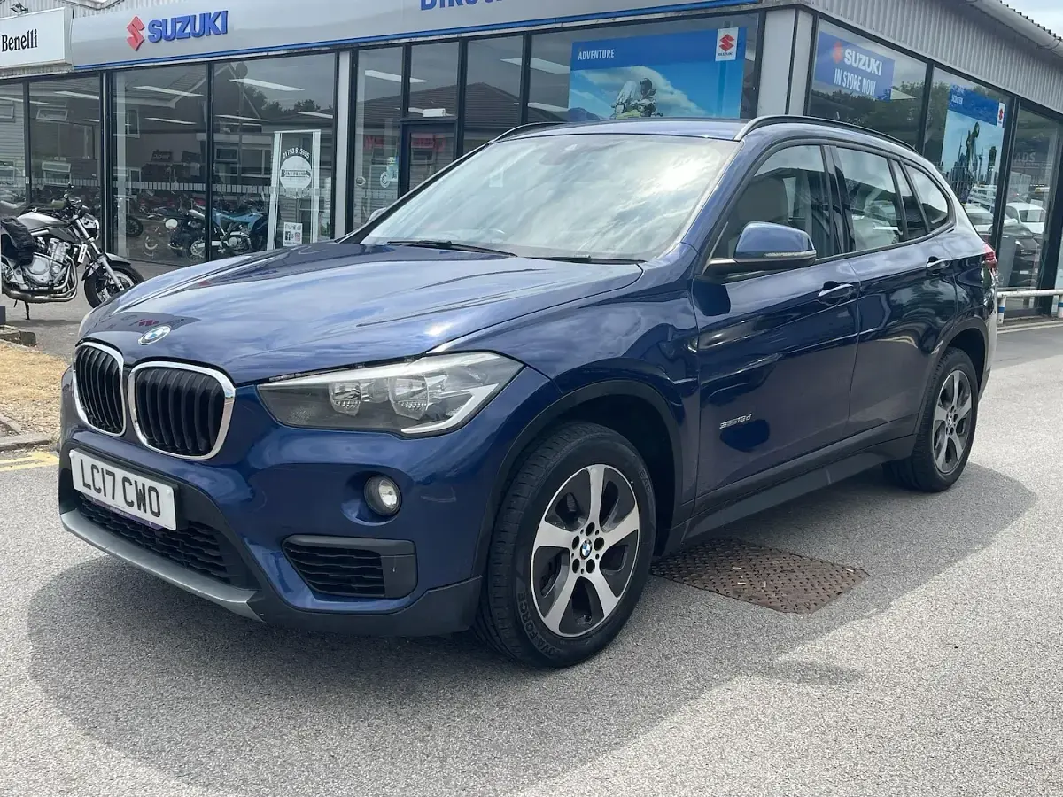 Used BMW X1 Advantage 150 HP (110 kW) 2017 Blue SUV