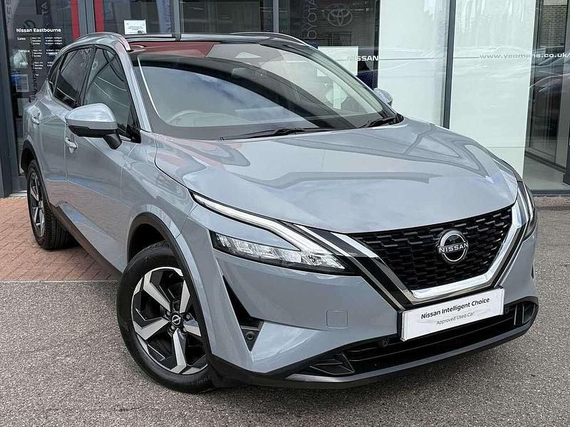 Grey Used 2022 Nissan Qashqai N-Connecta SUV | £20,549 (Fair price) - Image 1/4