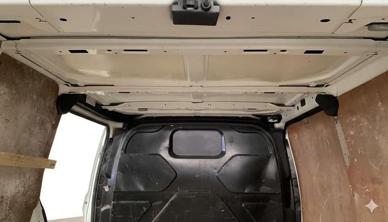 Usado Ford Transit Custom 105 HP (77 kW) 2017 Branco Van